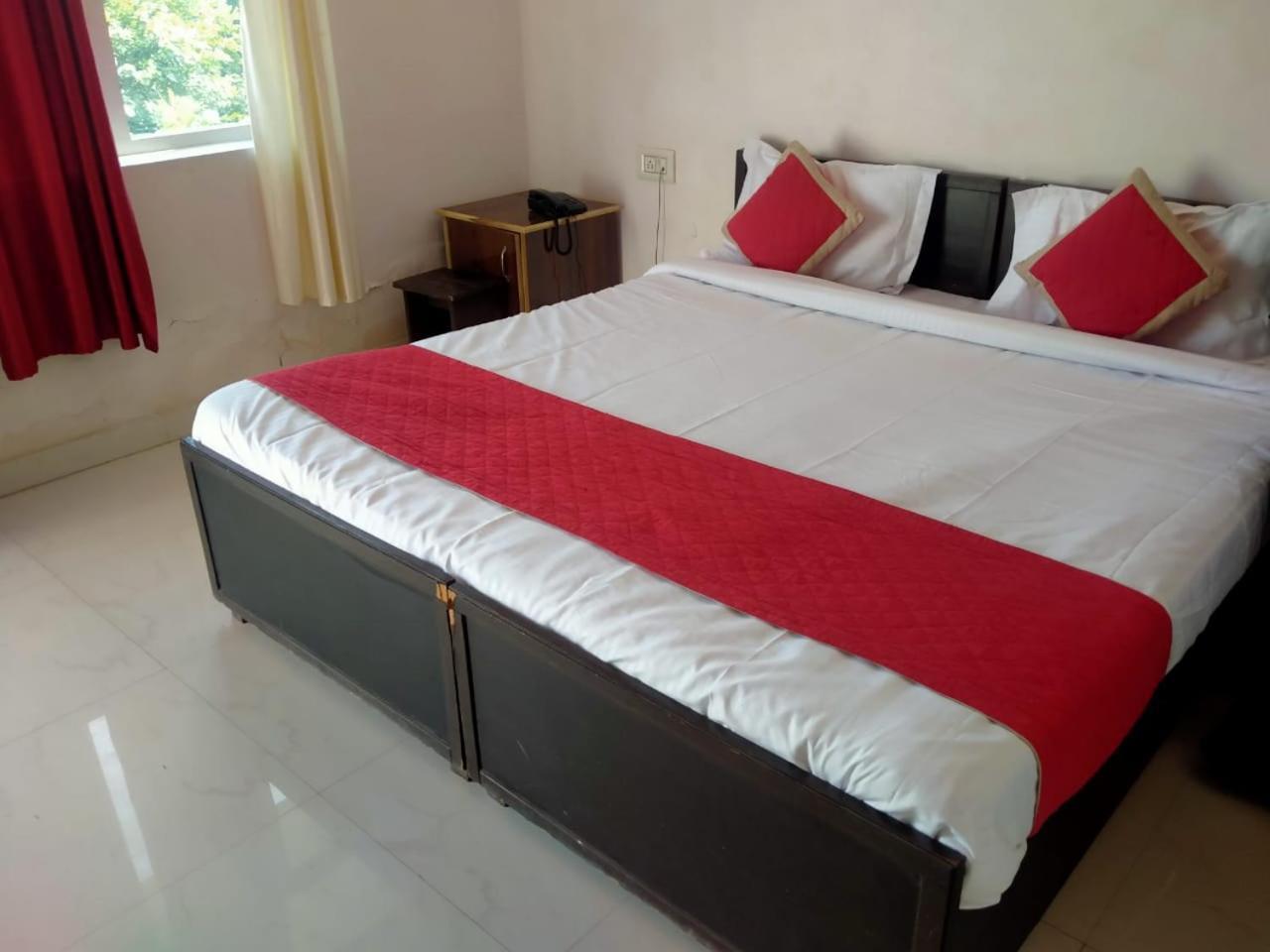 The Forest View Resort Khilchīpur Buitenkant foto