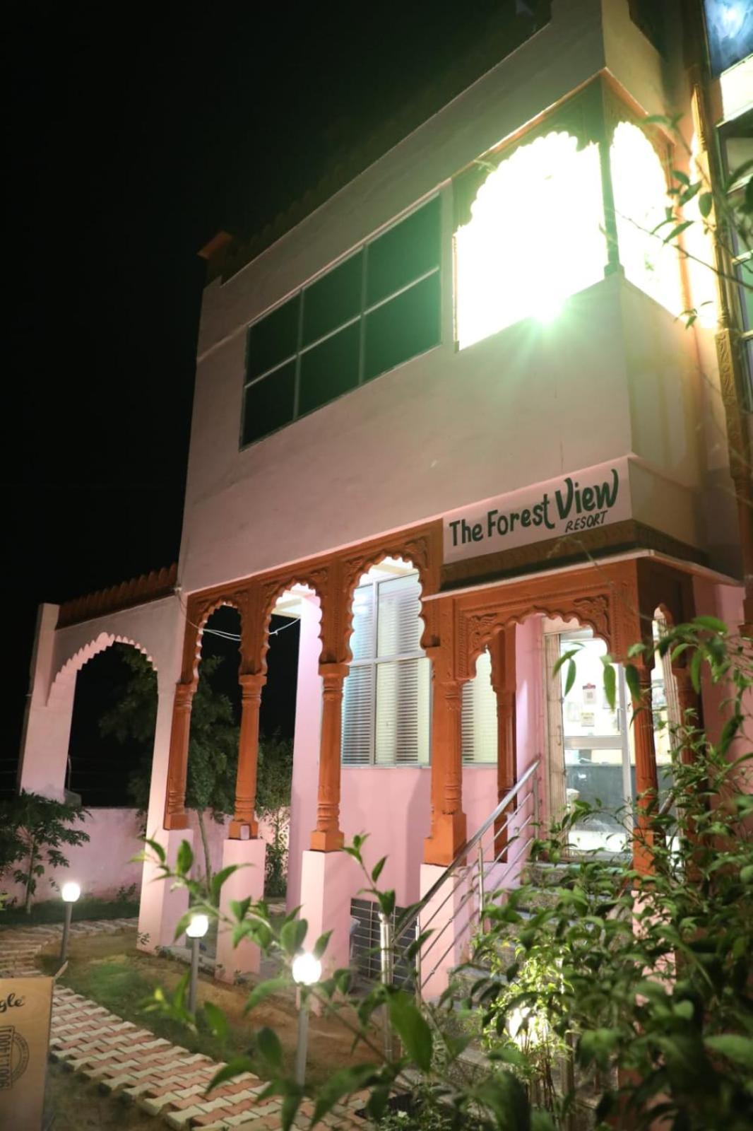 The Forest View Resort Khilchīpur Buitenkant foto